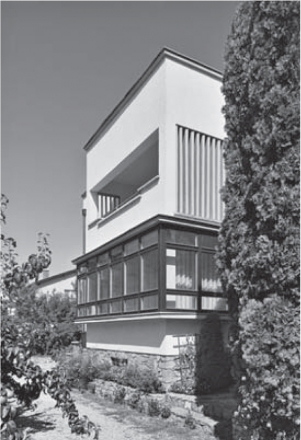 VILA KOUS 1950, Kardoševa ulica 7, Murska Sobota