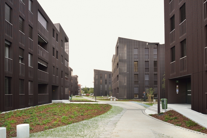 POLJE III, BEVK PEROVIĆ ARHITEKTI, foto Miran Kambic