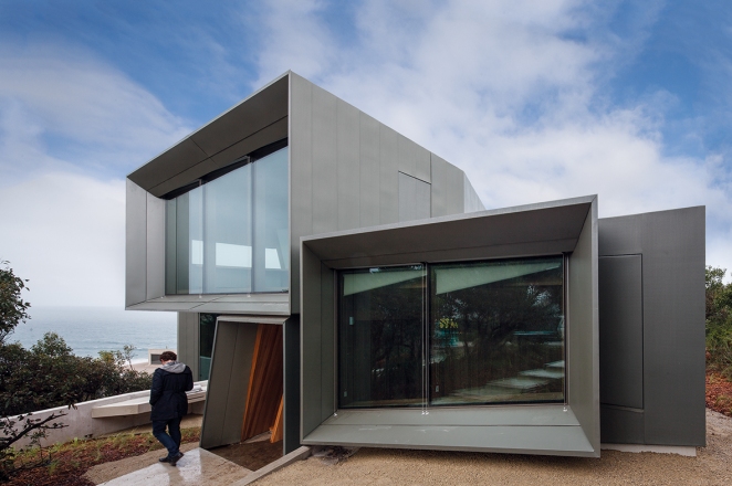 Fairhaven hiša na obali, foto Trevor Mein