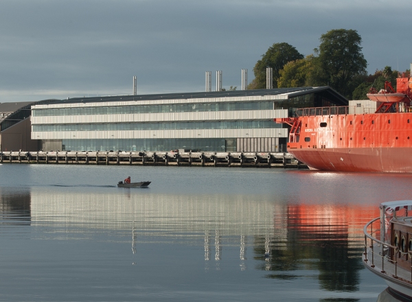 Inštitut za morske in antarktične študije, Univerza na Tasmaniji, foto Leigh Woolley