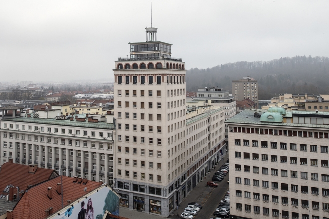 NEBOTIČNIK, arh. VLADIMIR ŠUBIC, foto Valentina Cunja