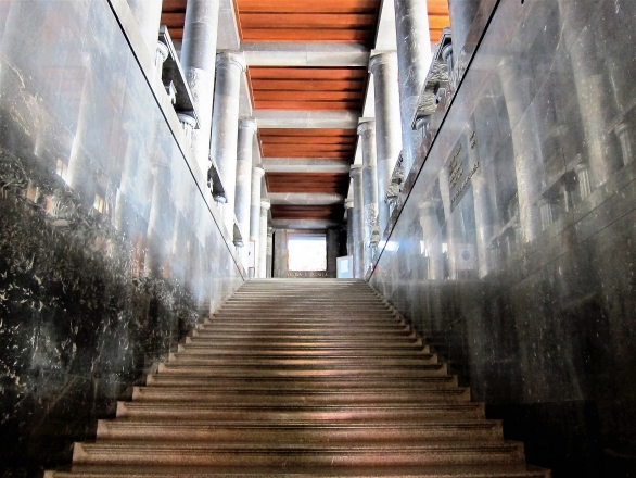 Pot k modrosti v NUK, 1941 (foto Andrej Hrausky)