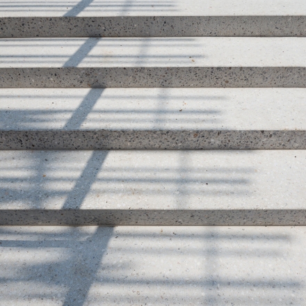 Trg pod gradom, Škofja Loka, arhitekturni biro Ravnikar Potokar