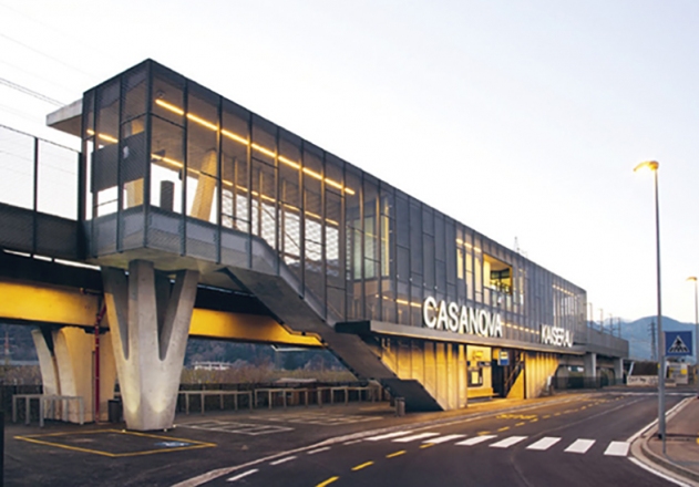 ŽELEZNIŠKA POSTAJA CASANOVA, 2013, Architekt Wolfgang Piller, foto Alexa Rainer