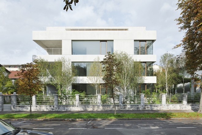 51 _ Stanovanjski objekt Prule, Ljubljana, 2016, arh. Matija Bevk, Vasa J. Perović, Tadej Glažar, Blaž Goričan, foto Miran Kambič