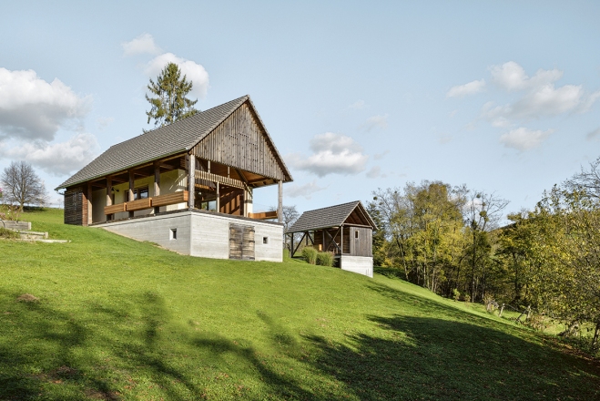 49 _ House for survival, Trebče, Bistrica ob Sotli, 2016, arh. Katja Cimperman, Matej Blenkuš, Anja Cvetrežnik, photo Miran Kambič