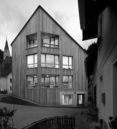 Rinka – Center za trajnostni razvoj Solčavskega, arhitekti Janko Rožič in AU arhitekti, Andreja Podlipnik, Uroš Lobnik; foto: Damjan Švarc, Uroš Lobnik