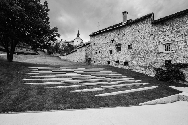 Square under the Castle and Playground Zamorc, architecture: Ravnikar Potokar arhitekturni biro, photo: Virginia Vrecl