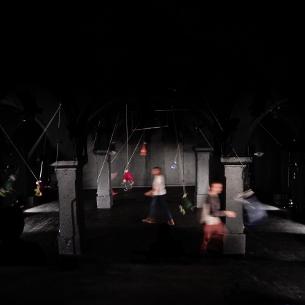 In kaj naj zdaj z vsemi temi knjigami, 2014, foto Aleksander Vujović