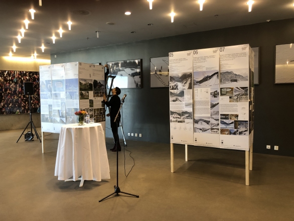 Before opening of Dessa exhibition Slovene alpine architecture 2008-2018, photo