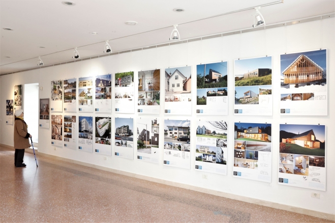 razstava ZAPS Slovenska arhitektura in prostor 2021 na PDA 2021, galerija Herman Pečarič, foto Jadran Rusjan