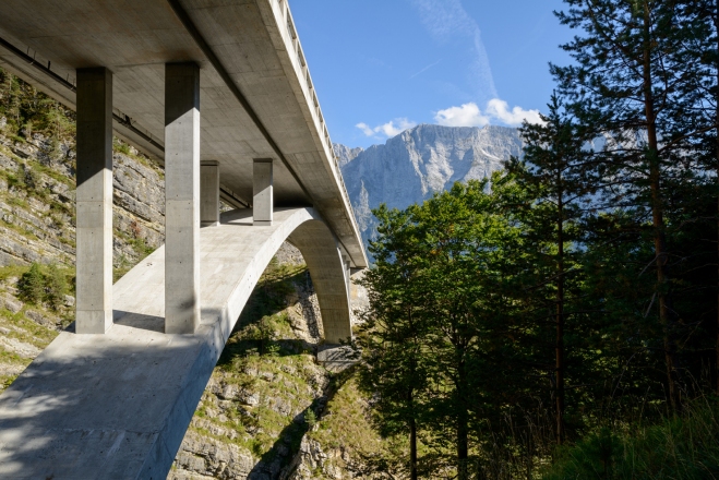 Most Predel, Strmec na Predelu, 2009, Metod Krajnc, ISB, foto: Miran Kambič