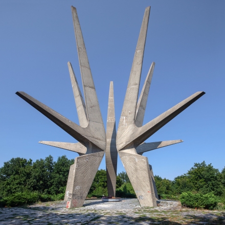 Spomenik Kosmajskemu partizanskemu odredu, 1971, Gradimir Medaković, Vojan Stojić, Kosmaj, Srbija, foto: Roberto Conte