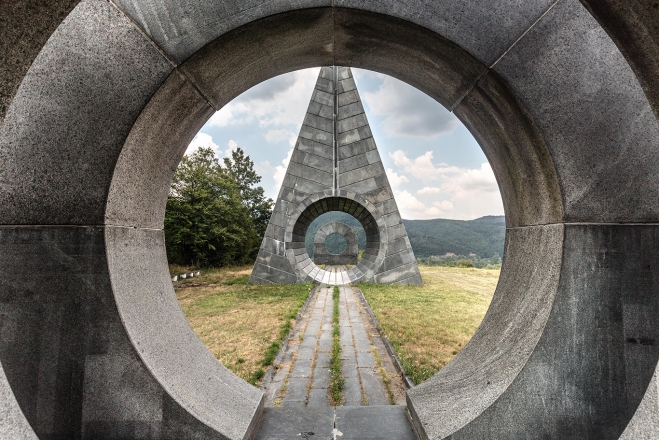 Popina Memorial Park, 1981, Bogdan Bogdanović, Popina, Štulac, Serbia, photo: Relja Ivanić